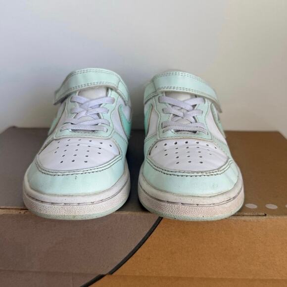 Nike Court Borough Low ‘Barely Green’ Kids Sneakers - SZ 13 C - Picture 10 of 13